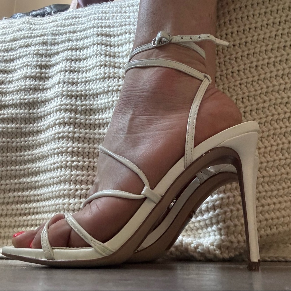Sam Edelman Sareena White Stiletto Heel Open Toe Ankle Strap Heeled Sandals Sz 9
